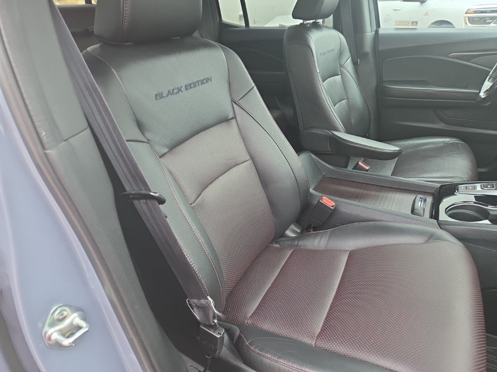 2023 Honda Ridgeline Black Edition