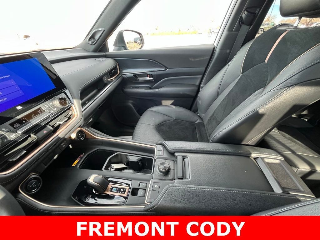 2024 Toyota Grand Highlander Hybrid MAX Limited