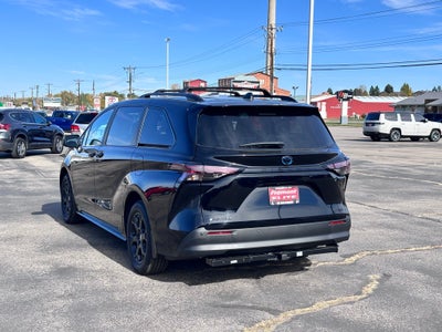 2025 Toyota Sienna XLE AWD