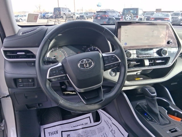 2023 Toyota Highlander XLE AWD