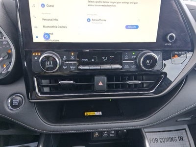 2023 Toyota Highlander XLE AWD