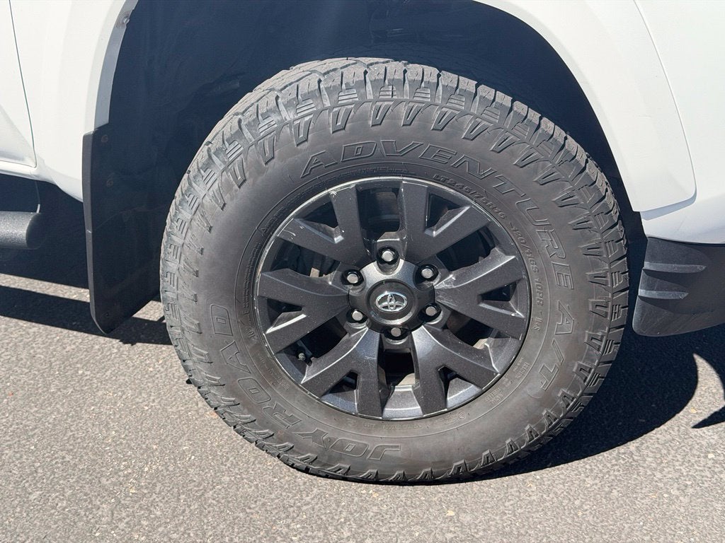 2020 Toyota Tacoma SR5 V6