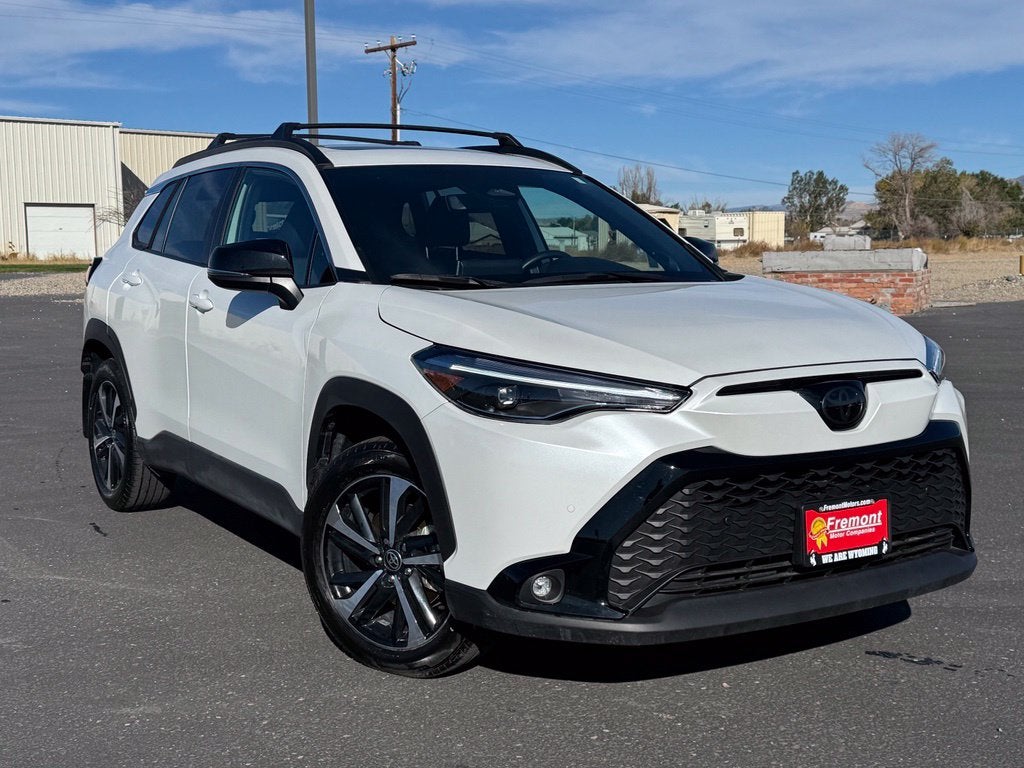 2025 Toyota Corolla Cross Hybrid XSE