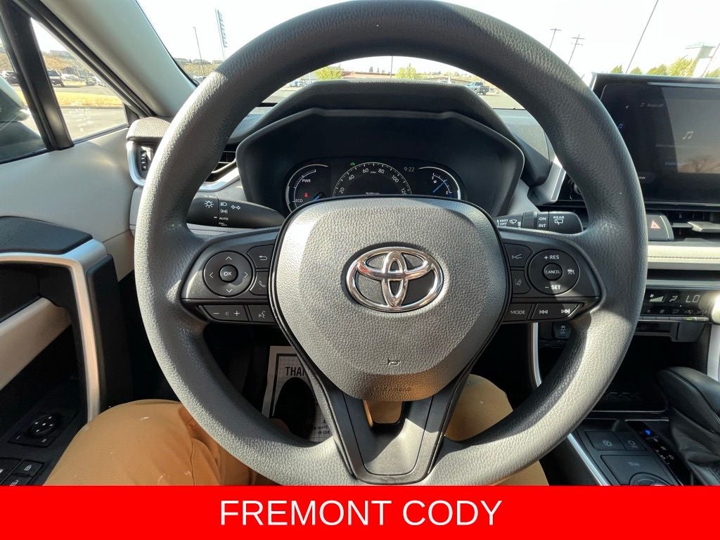 2023 Toyota RAV4 Hybrid XLE