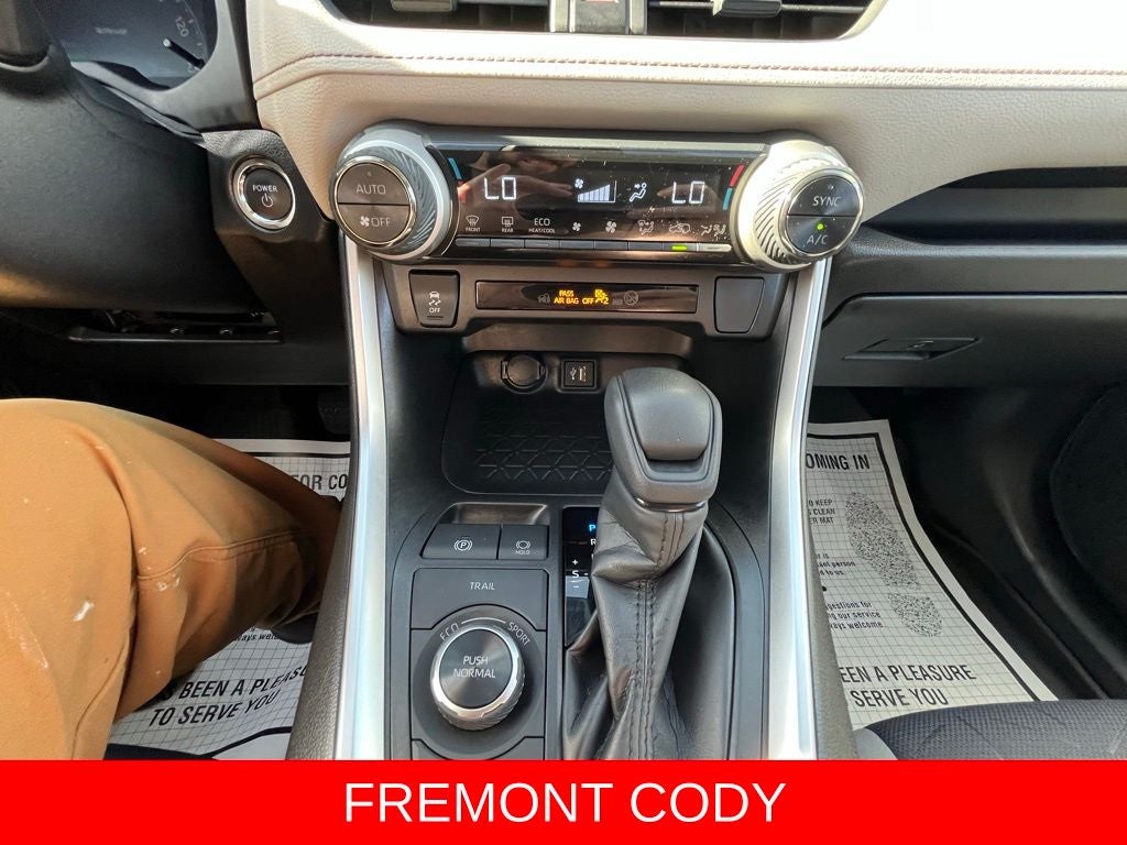 2023 Toyota RAV4 Hybrid XLE