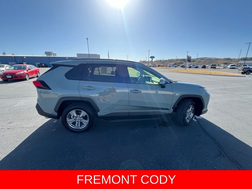 2023 Toyota RAV4 Hybrid XLE