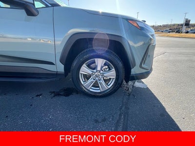 2023 Toyota RAV4 Hybrid XLE