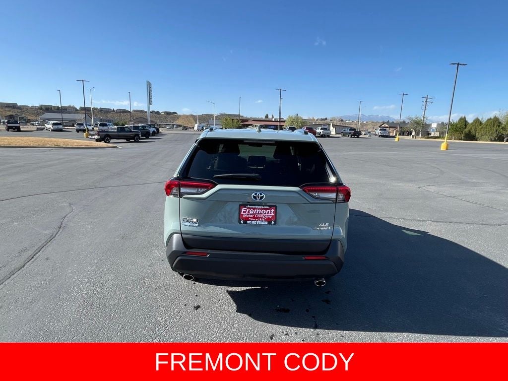 2023 Toyota RAV4 Hybrid XLE