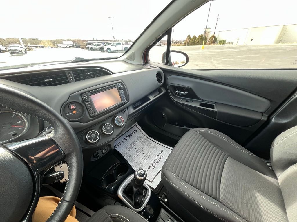 2015 Toyota Yaris L