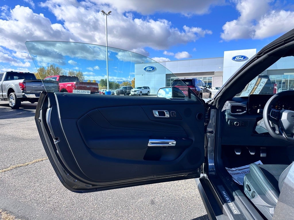 2025 Ford Mustang GT Premium