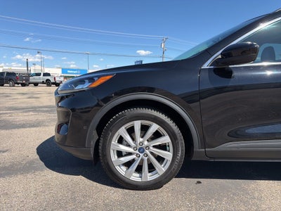 2022 Ford Escape Hybrid Titanium