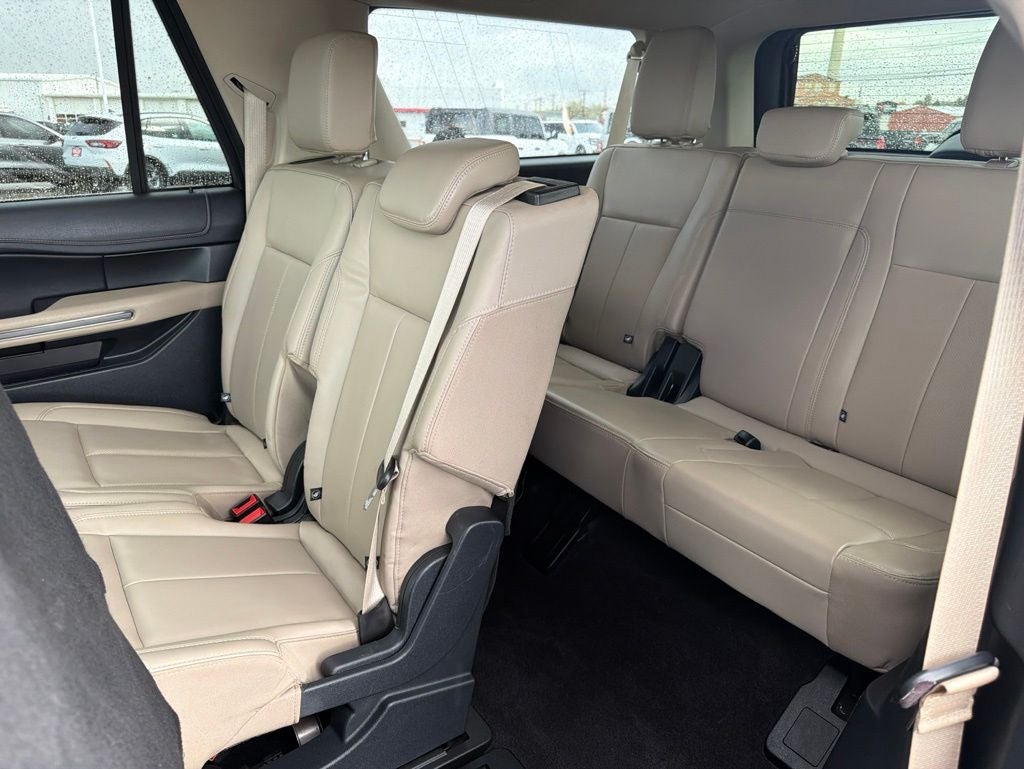 2023 Ford Expedition Max XLT
