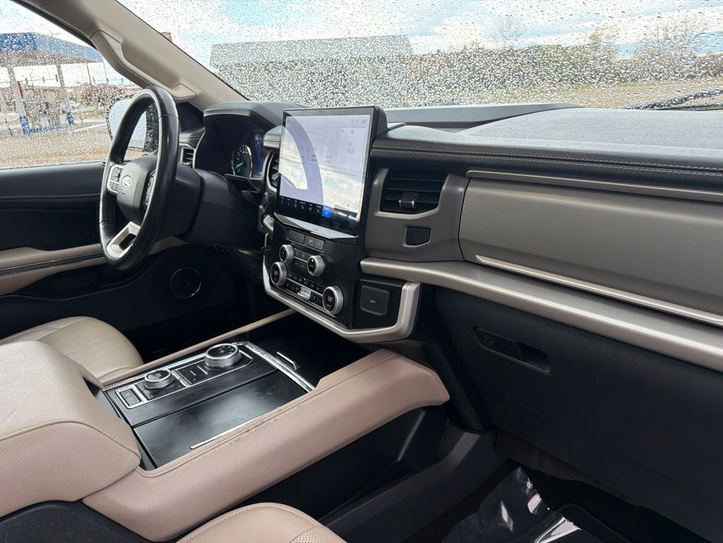 2023 Ford Expedition Max XLT