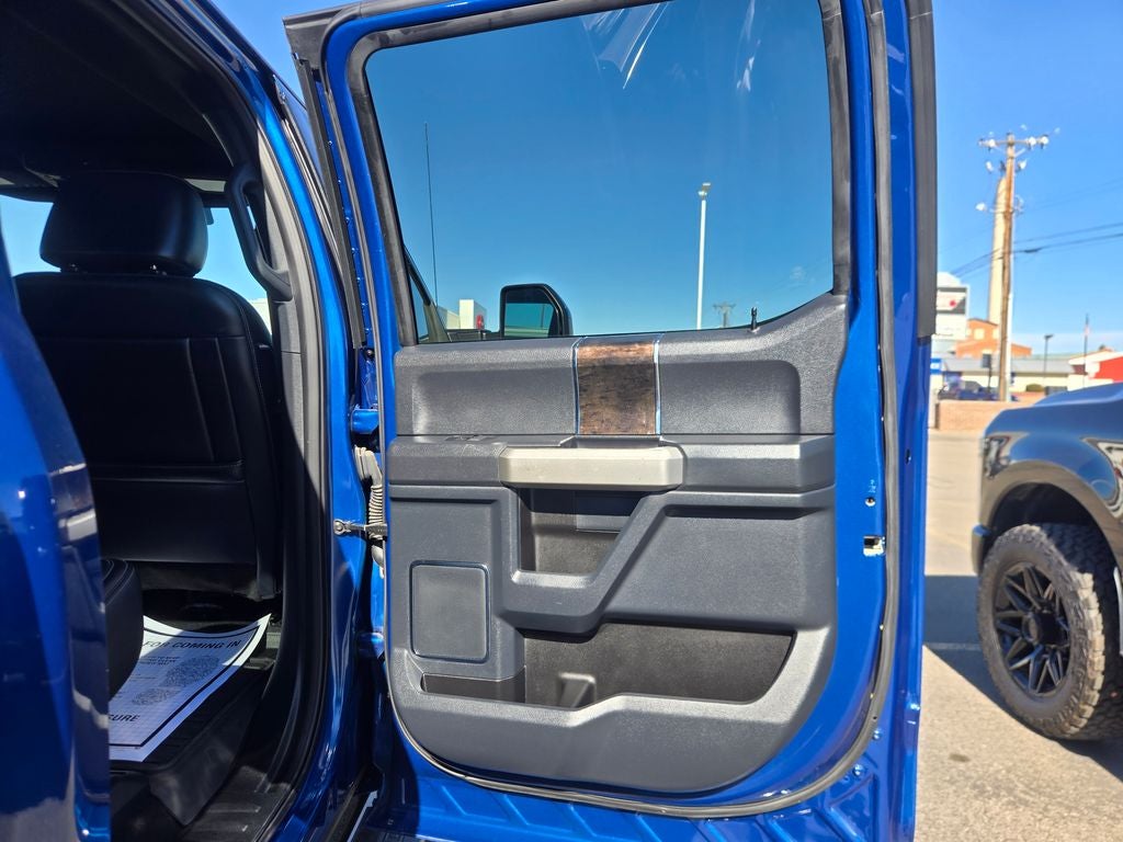 2022 Ford F-250SD Lariat