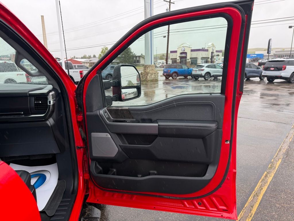 2024 Ford F-250SD Lariat Sport
