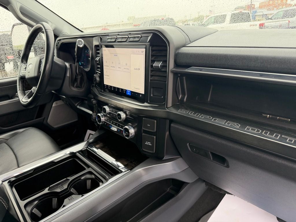 2024 Ford F-250SD Lariat Sport