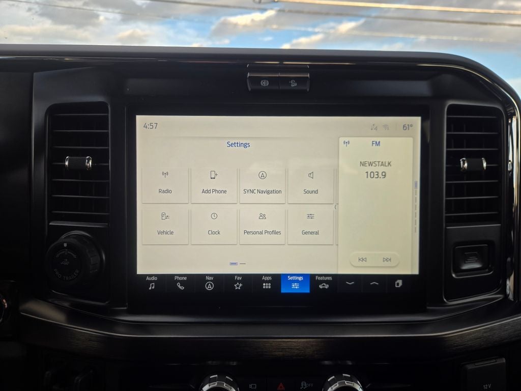 2026 Ford F-350SD Lariat Black Appearance Pkg.