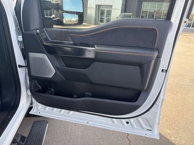 2024 Ford F-350SD Platinum