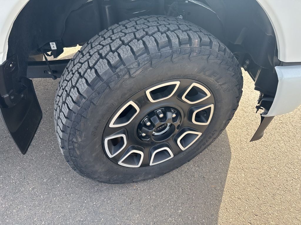 2024 Ford F-350SD Platinum