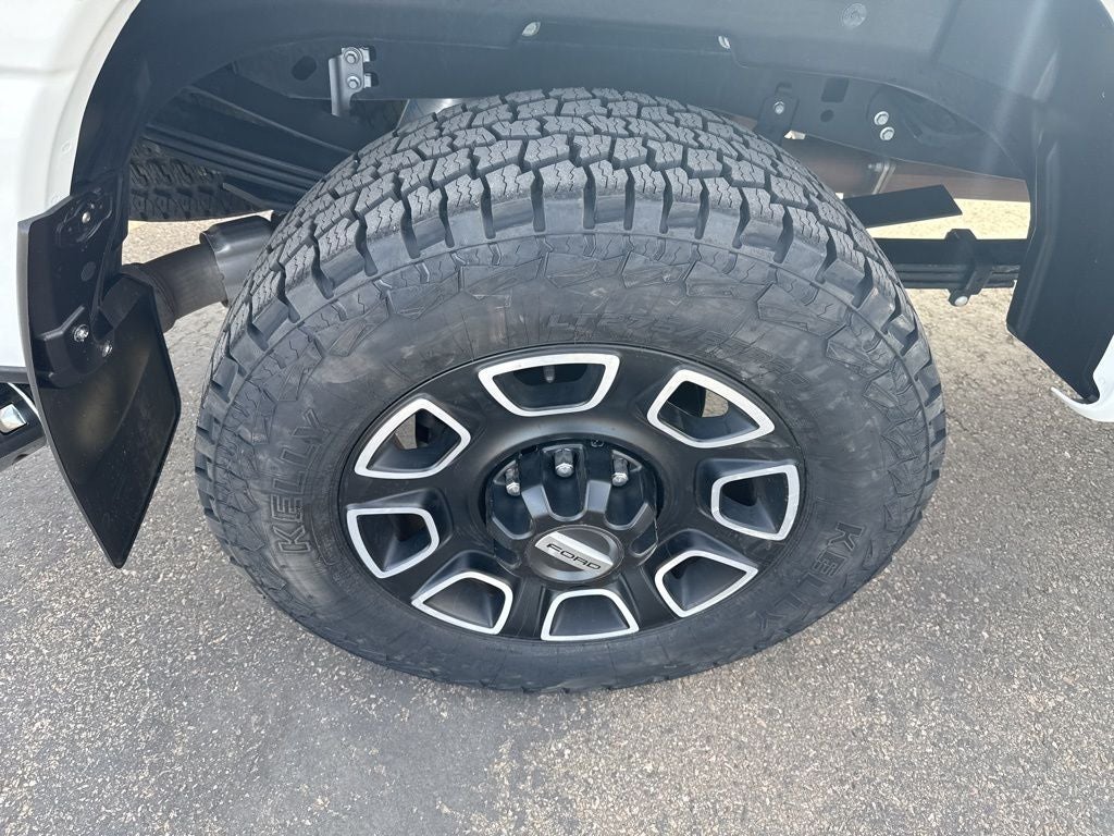 2024 Ford F-350SD Platinum