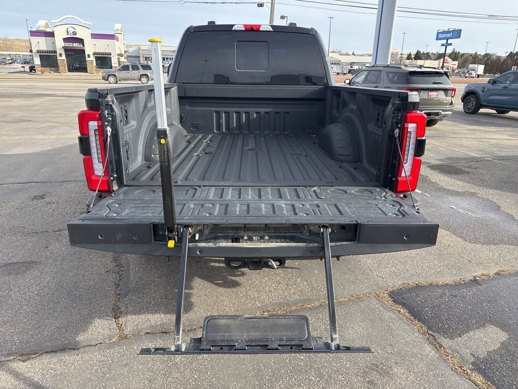 2024 Ford F-350SD Platinum