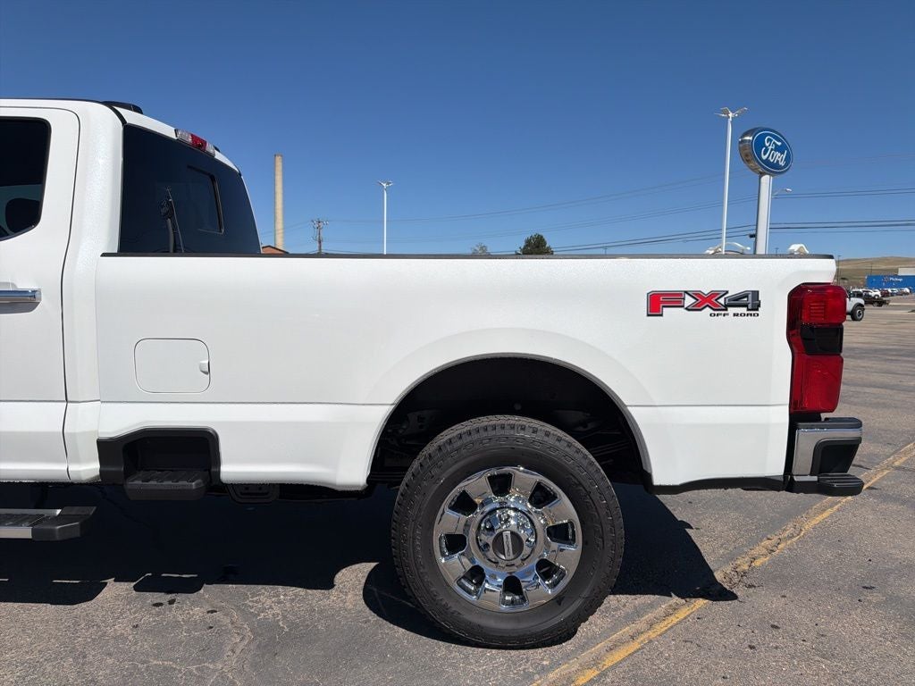 2026 Ford F-350SD Lariat
