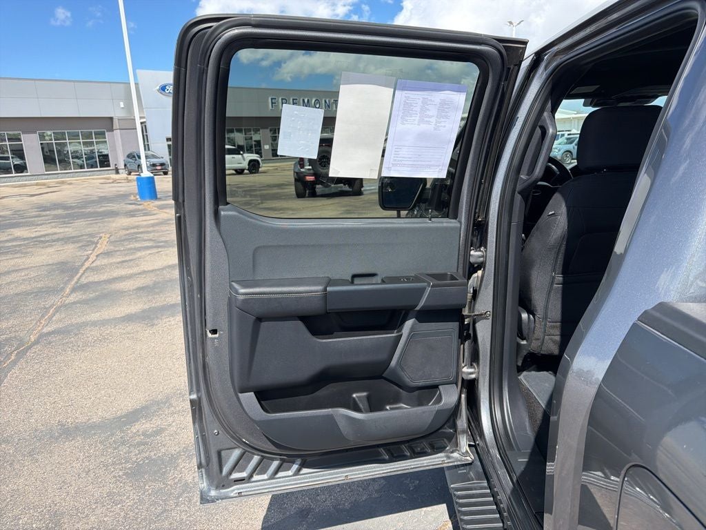 2022 Ford F-150 XL STX