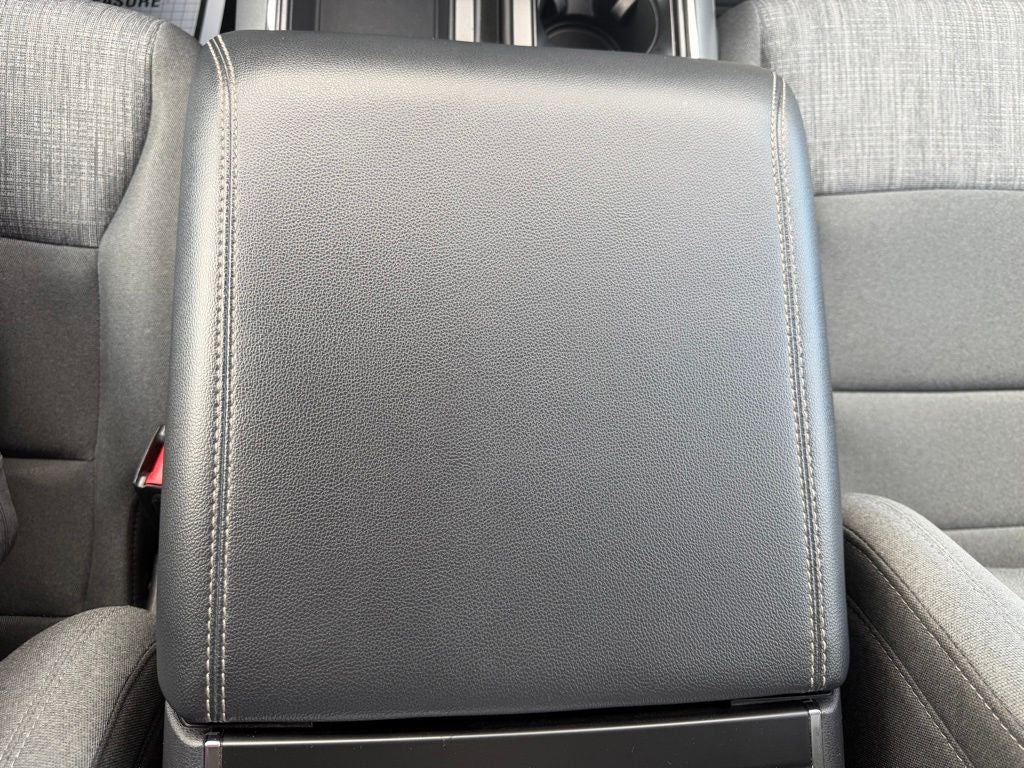 2023 Ford F-150 Base