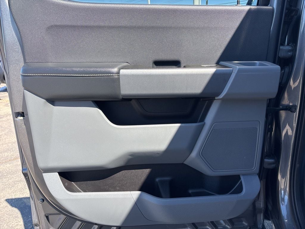 2023 Ford F-150 Base