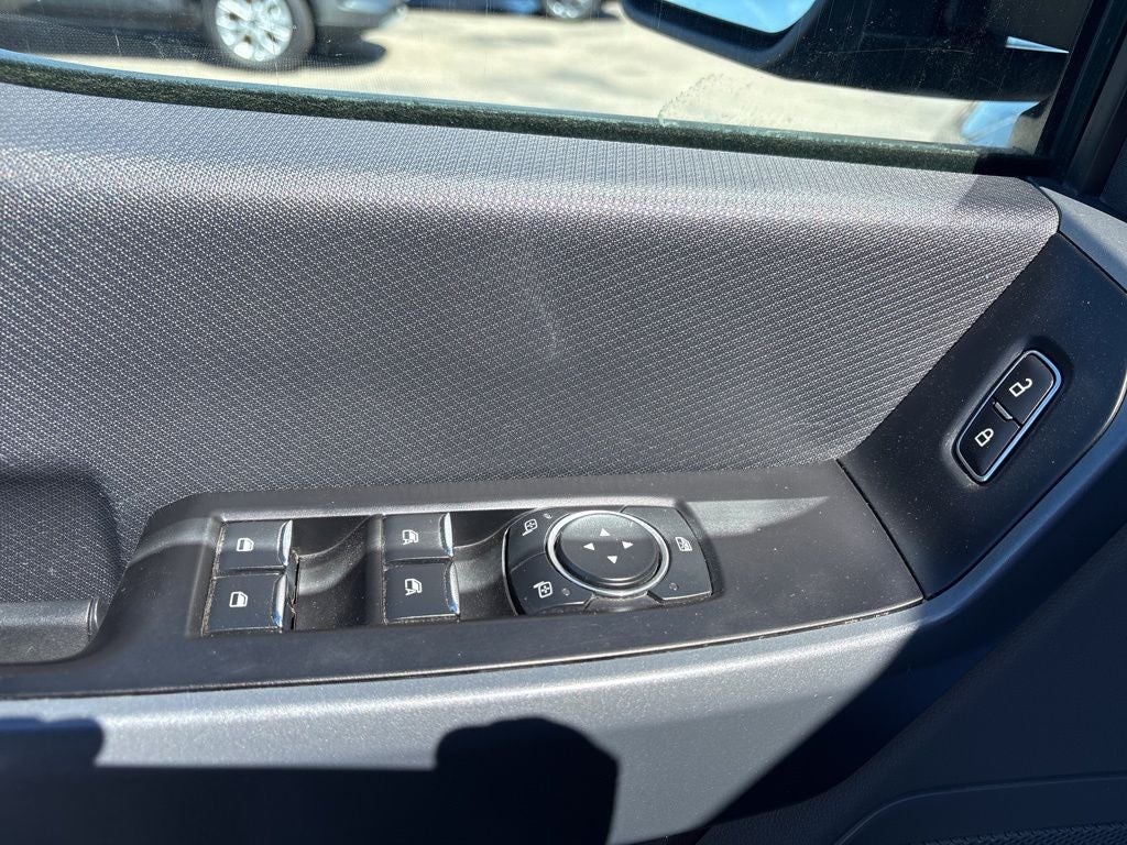 2023 Ford F-150 Base