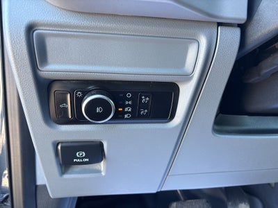 2023 Ford F-150 Base