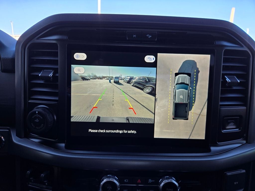 2025 Ford F-150 XLT Black Appearance Package