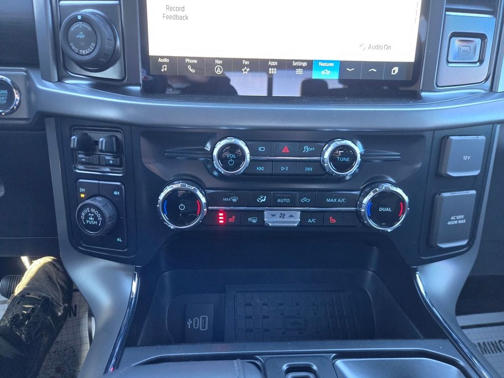 2025 Ford F-150 XLT Black Appearance Package