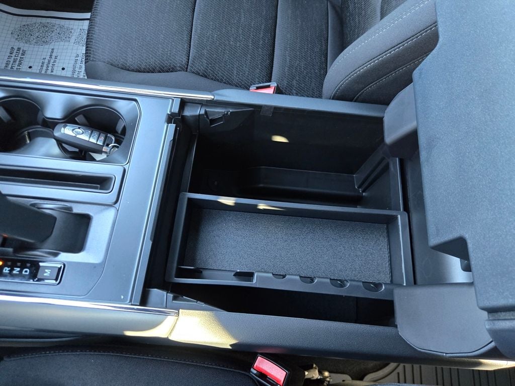 2025 Ford F-150 XLT Black Appearance Package