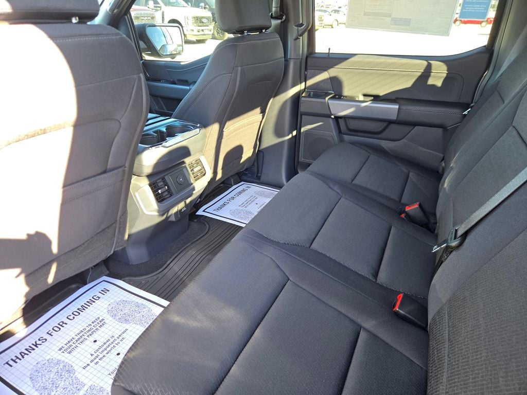 2025 Ford F-150 XLT Black Appearance Package