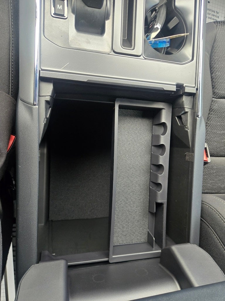 2025 Ford F-150 XLT Black Appearance Package