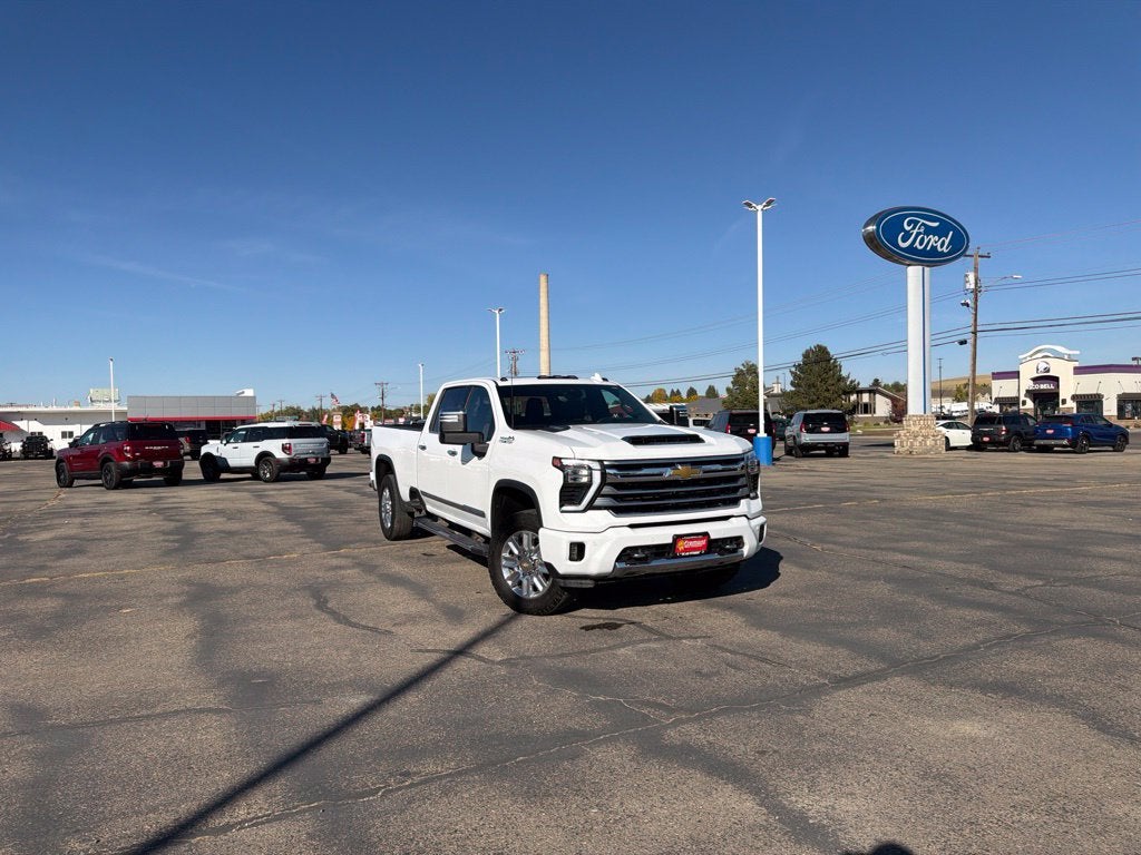2025 Chevrolet Silverado 3500HD High Country
