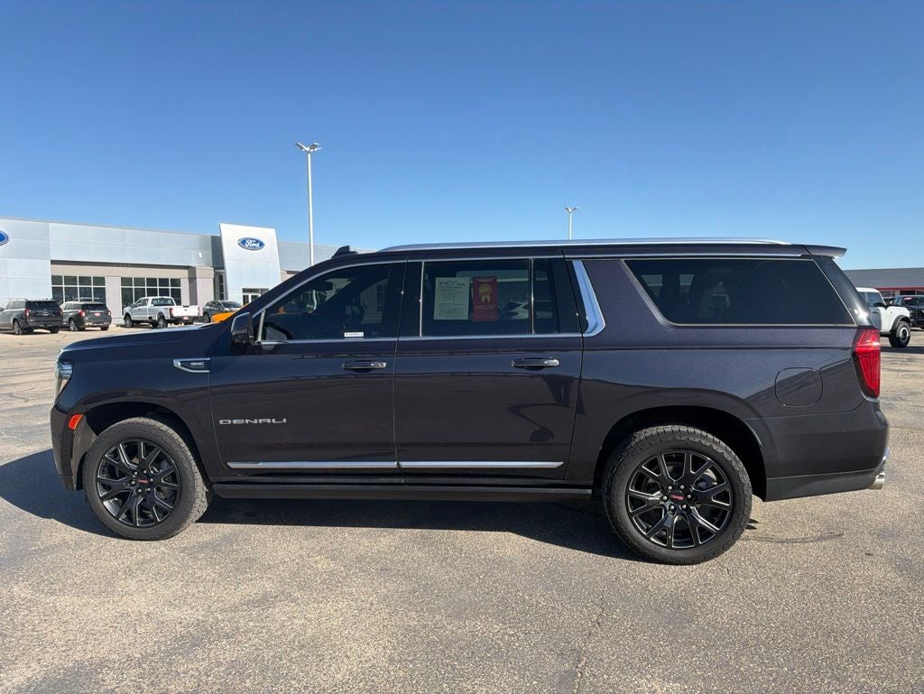 2023 GMC Yukon XL Denali