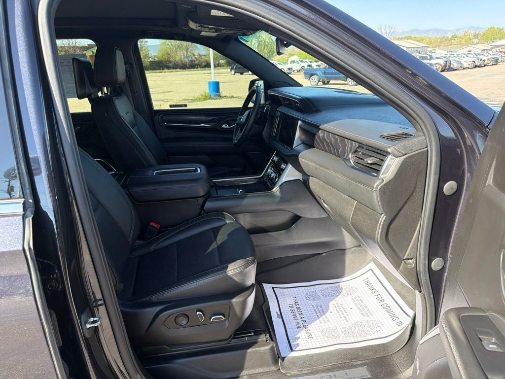 2023 GMC Yukon XL Denali