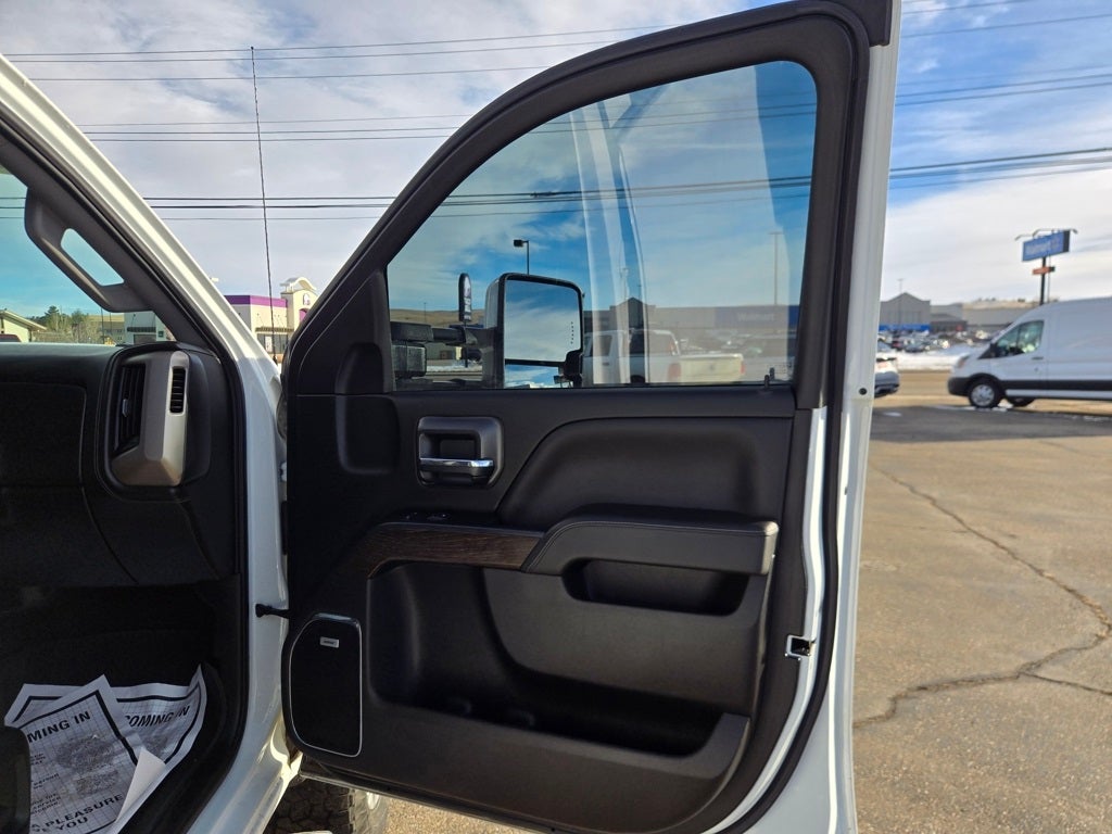 2019 GMC Sierra 3500HD Denali