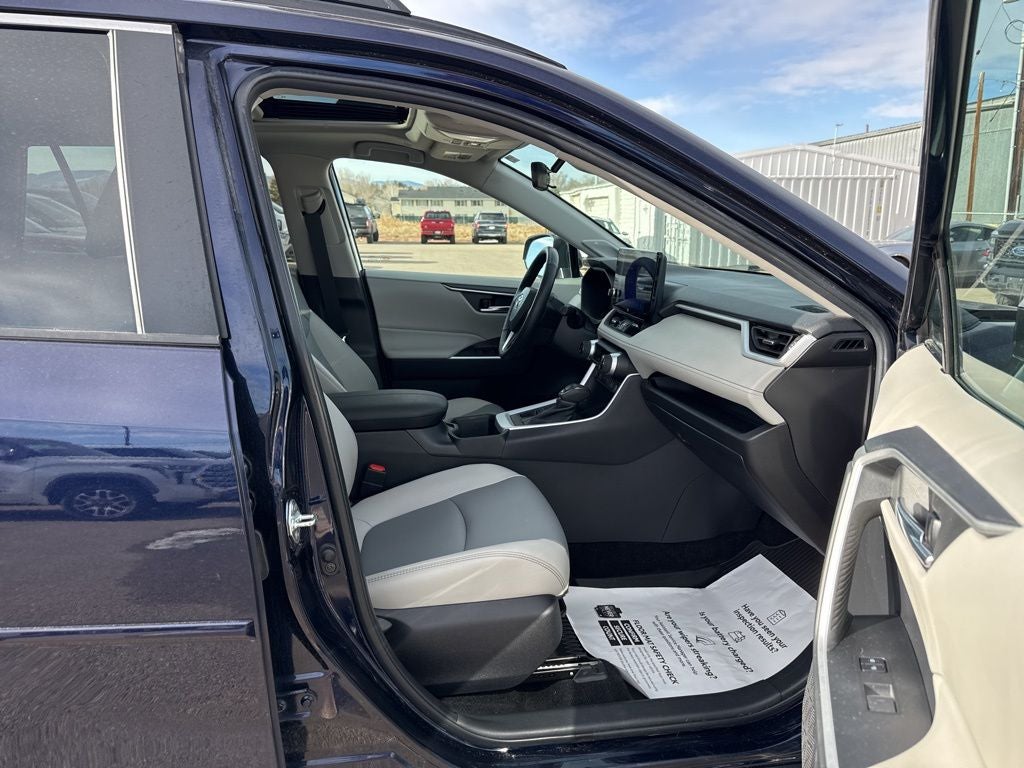 2023 Toyota RAV4 XLE Premium