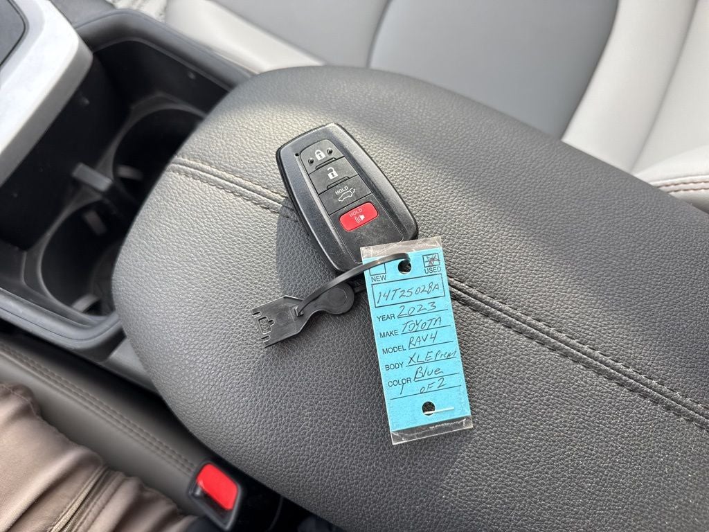 2023 Toyota RAV4 XLE Premium