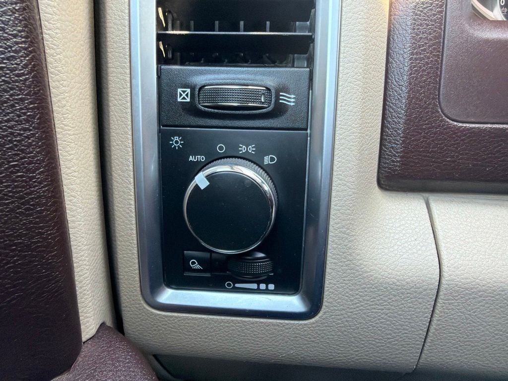 2016 RAM 3500 SLT