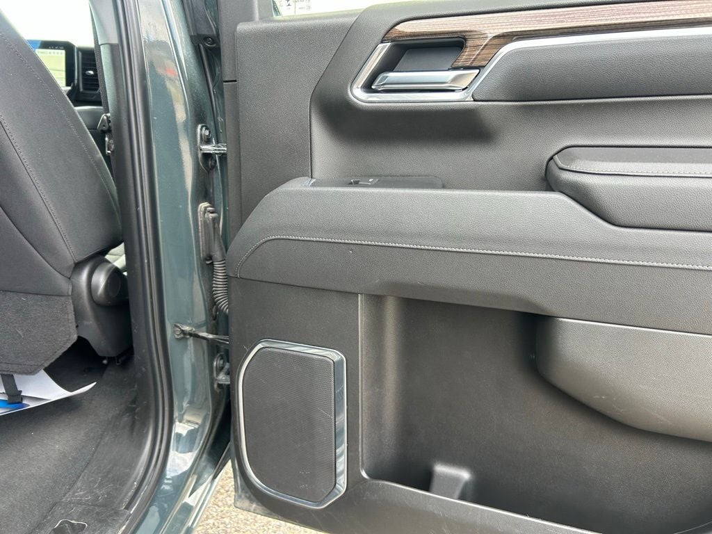 2025 Chevrolet Silverado 1500 LT LT1