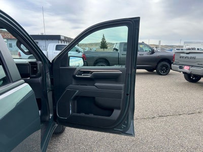 2025 Chevrolet Silverado 1500 LT LT1