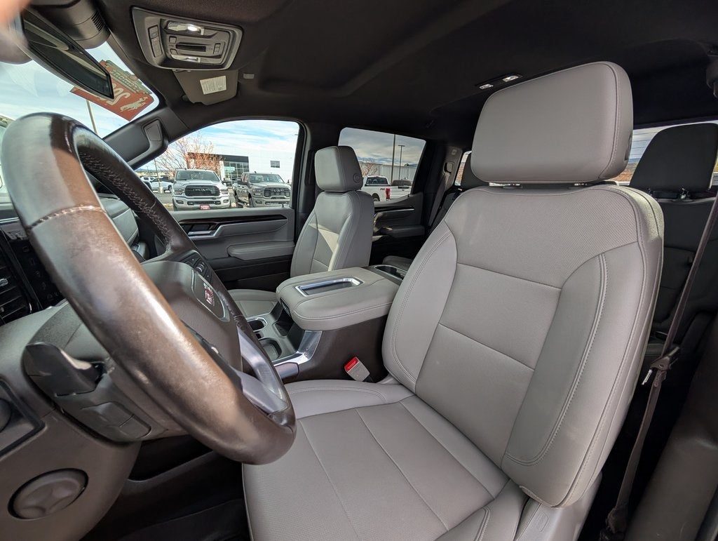 2022 GMC Sierra 1500 SLT