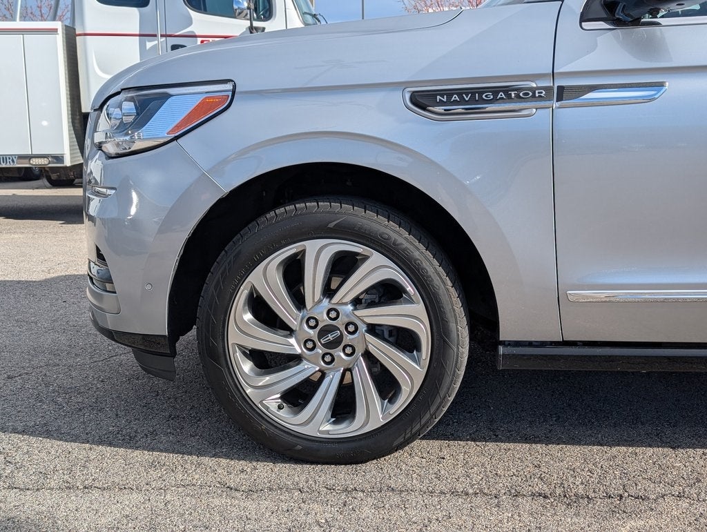 2023 Lincoln Navigator Reserve