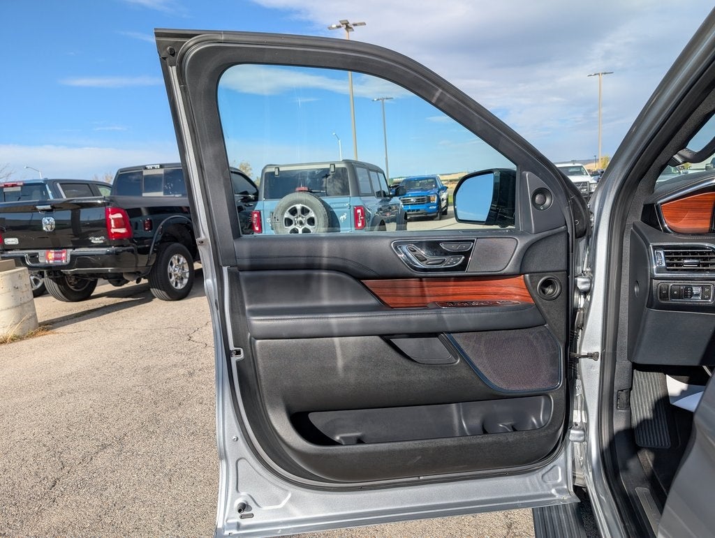 2023 Lincoln Navigator Reserve