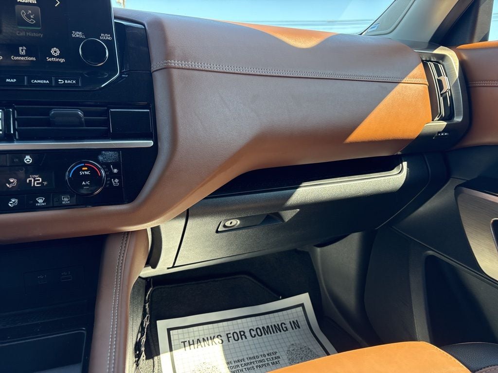 2023 Nissan Pathfinder Platinum