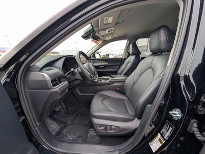 2025 Toyota Grand Highlander XLE